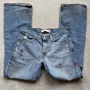 Vntg 527 Levi's Light Blue Straight Jeans with Red Paint Accents